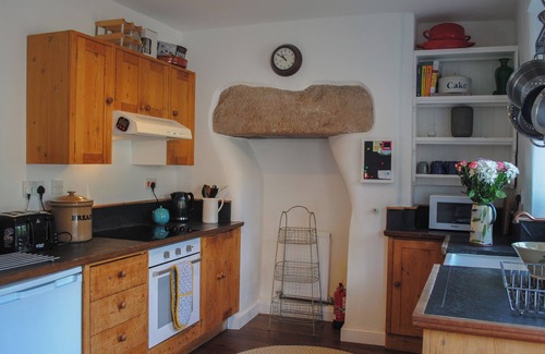 Aveton Gifford Cottage | 2 Court Cottages