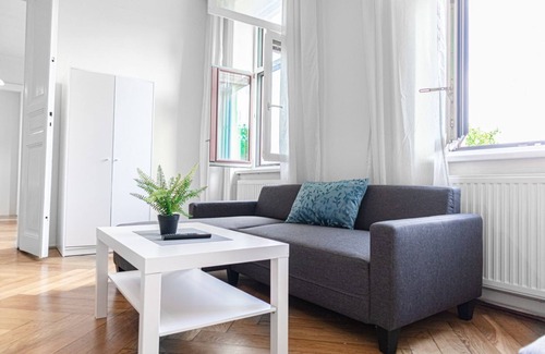 Wahring Apartment | 2 Cozy Apt. Side by Side -Near Volksoper & AKH