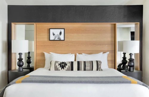 Teton Village Hotel | 2 Cozy Mountain View Suites Perfect for Skiers & Outdoor Enthusiasts