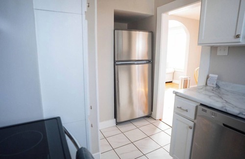 Saint Marys  Allen County Apartment | 2 Cozy & Stylish Queen Beds in Fort Wayne