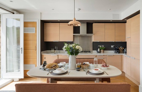 Dartmouth Apartment | 2 Dart Marina - a duplex apartment that sleeps 4 guests in 2 bedrooms