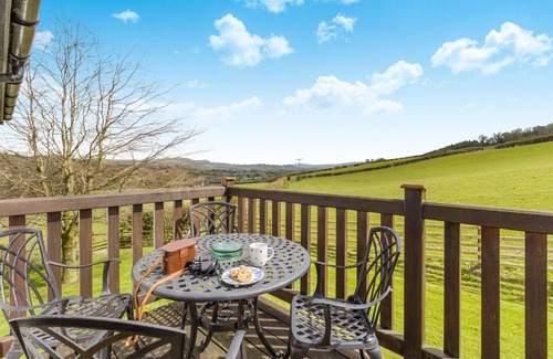 Trefeglwys House | 2 Derw Cottages - Two Bedroom House, Sleeps 4