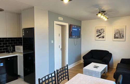 Dublin Apartment | 2 double bedrooms apartment near airport & town