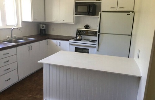 Minden Cottage | 2 for 1 Charming 3-bedroom cottage + Cabin on Lake