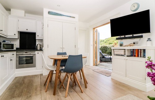 Slapton Cottage | 2 Garden Apartment