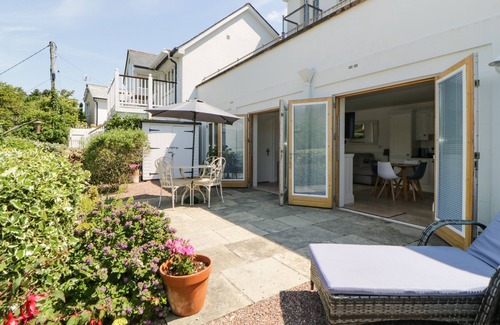 Chillington Apartment | 2 GARDEN APARTMENT, family friendly, with pool in Hallsands