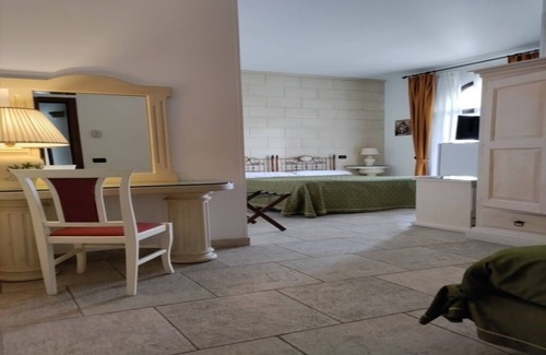 Martignano Hotel | 2 Grikò Country Slow Hotel - Family room with bathroom in Salento Pool access