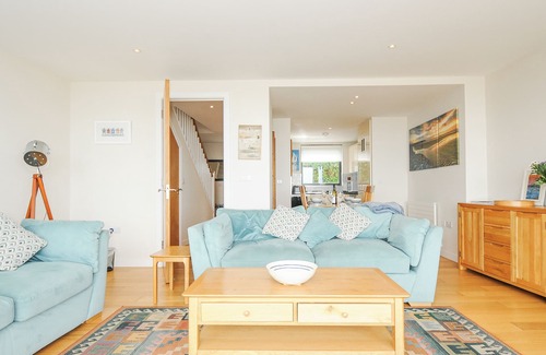 Westleigh Cottage | 2 HORIZON VIEW, family friendly in Westward Ho!