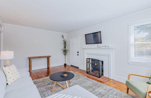 West End House | 2 Houses of Vintage Elegance
