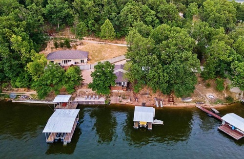 Gravois Mills House | 2 Houses, Sleeps 20, Remodeled Lakefront w/ Dock