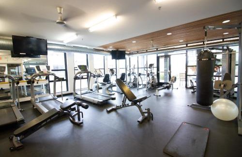 Old West Side Apartment | 2 King Bed Spacious Apt Downtown Close to it All
