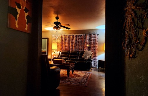 Meadowbrook House | 2 KING BEDS! and near a Golf course