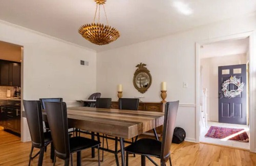 Prairie Village House | 2 KING Beds - Screened Back Porch + Office + Spacious Parking