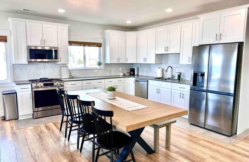 Sweetwater House | 2 Kitchen, HotTub, Game Room, Beach & Pool Access, Sleeps 22