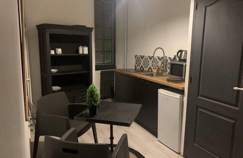 Poitiers Apartment | 2- L'Auberge in the heart of the city ❤️❤️❤️