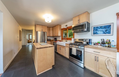 Three Rivers House | 2 Living Rooms! One for adults and one for the children!