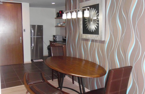 Lapu-Lapu Condo | 2 Luxury 2Bedroom Condos next to each other, woow oceanviews, 2 pools, Beach Gym