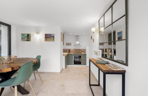 Frejus Apartment | 2 luxury suites with spa, tennis, golf & 1300m² private garden in Côte d'Azur