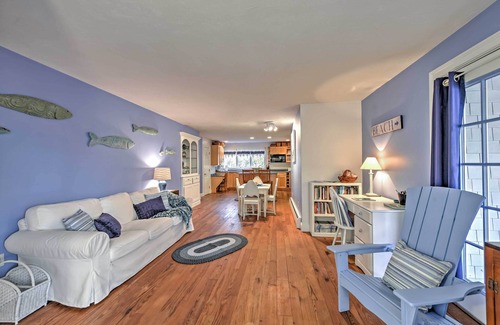 Buzzards Bay Apartment | 2 Mi to Beach: Nautical Retreat in Bourne!
