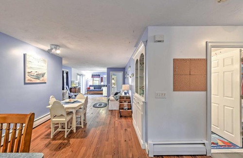 Buzzards Bay Apartment | 2 Mi to Beach Nautical Retreat in Bourne!