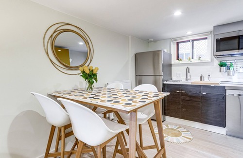 City Park Apartment | 2 Mi to Downtown Denver: Stylish Gem w/Fireplace!