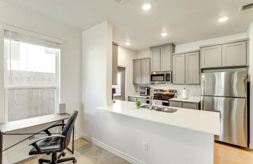 Temple House | 2 Mi to Downtown Temple Newly Built Townhome!