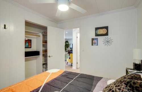 Prescott House | 2 Mi to Dtwn Prescott Cabin with Furnished Deck!
