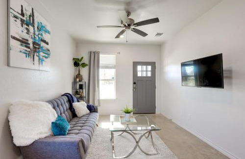 Temple House | 2 Mi to Dtwn Temple Pet-Friendly Home with Yard