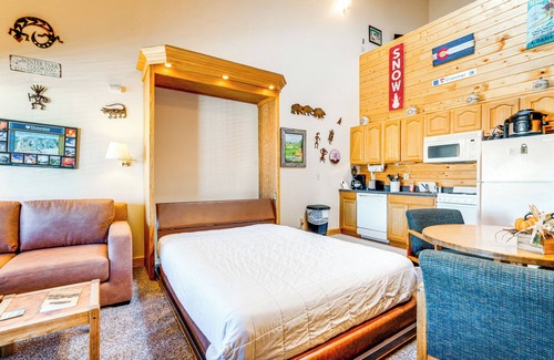 Granby Apartment | 2 Mi to Granby Ranch: Studio w/Resort Amenities!