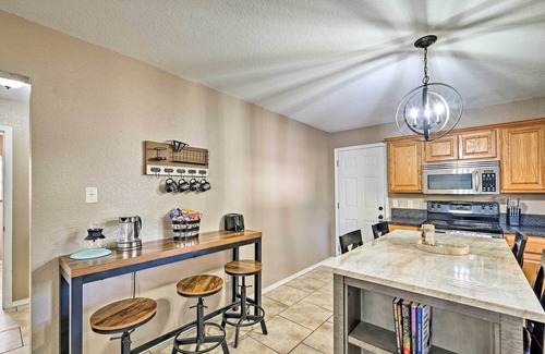 Fort Smith House | 2 Mi to Historic Sites: Cozy Fort Smith Home!
