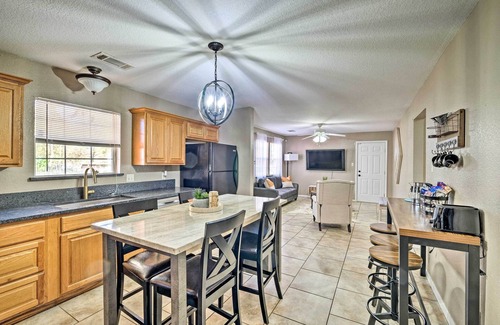 Fort Smith House | 2 Mi to Historic Sites: Cozy Fort Smith Home!