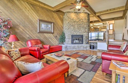 Summit Cove Apartment | 2 Mi to Lake Dillon Spacious Condo with Mtn Views