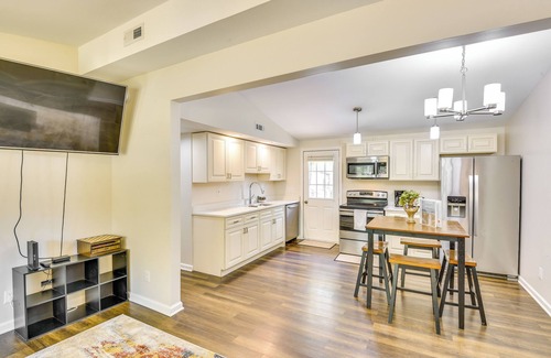 Harbert Apartment | 2 Mi to Lake Michigan: Pet-Friendly Sawyer Apt