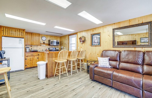 Lander Cabin | 2 Mi to Main Street: Mtn-View Escape in Lander!