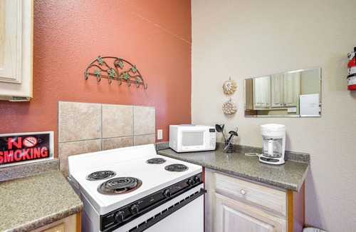 Lake Whitney Apartment | 2 Mi to Marina: Lake Whitney Studio Retreat!