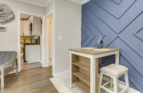 Piedmont Heights Apartment | 2 Mi to Midtown: Chic Apartment in Atlanta!