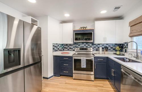 Woodbridge House | 2 Mi to Potomac Mills Modern Home in Woodbridge