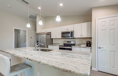 Dunnellon House | 2 Mi to Rainbow Springs: Home w/Hot Tub!