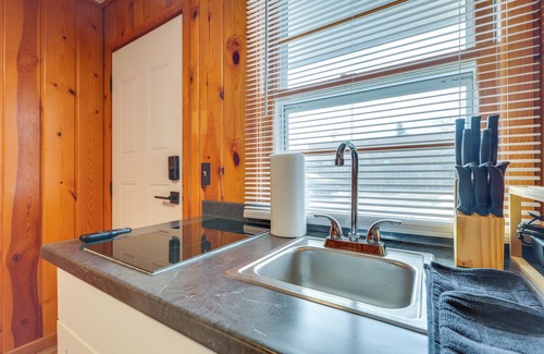 Spearfish Apartment | 2 Mi to Spearfish Canyon: Central Getaway!