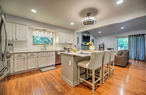 Ann Arbor House | < 2 Mi to the Big House: Family-Friendly Home!