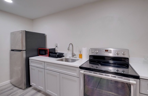Silver Spring Apartment | 2 Mi to UMD: Apt w/Free Parking in Silver Spring!