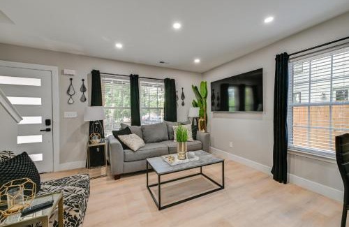 Biddleville House | 2 Mi to Uptown Charlotte Family Home with Game Room