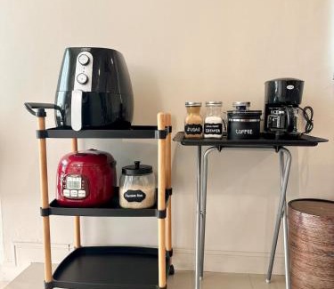 Lat Yao Apartment | 2 mins to SRT I Urban Hideaway near Park
