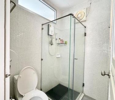 Lat Yao Apartment | 2 mins to SRT I Urban Hideaway near Park