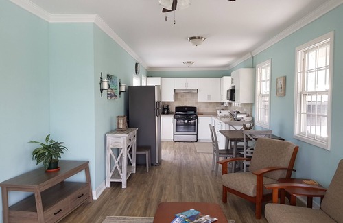 Rockley Apartment | 2 minute Walk to Beach, Newly Renovated, 2 Bedroom 2 Bathroom Apartment #1