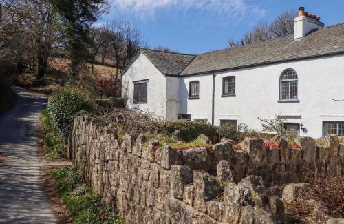 North Bovey House | 2 New Mill Cottages