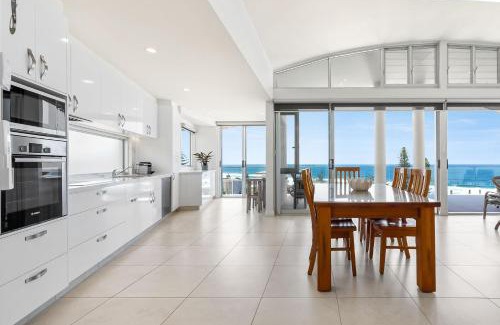 Sunshine Beach Apartment | 2 On The Park - Prime Location with Breathtaking Ocean Views