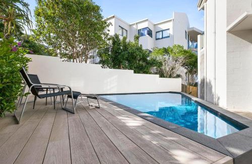 Sunshine Beach Apartment | 2 On The Park - Prime Location with Breathtaking Ocean Views