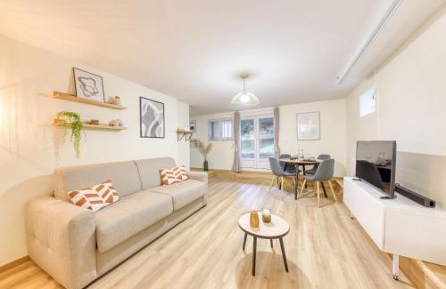 Les Pavillons-sous-Bois Apartment | 2 pers home Cinéma - Serenito de Homes