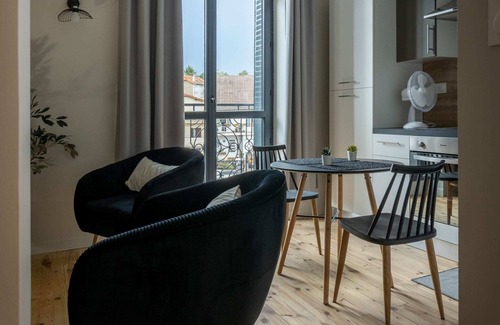 Chatel-Guyon Apartment | 2-person air-conditioned 1-bedroom apartment near Aïga Resort Puy Lassolas 102